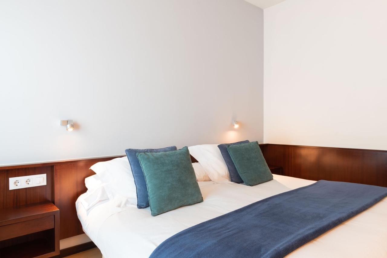 Hotel Emporda Figueres  Luaran gambar
