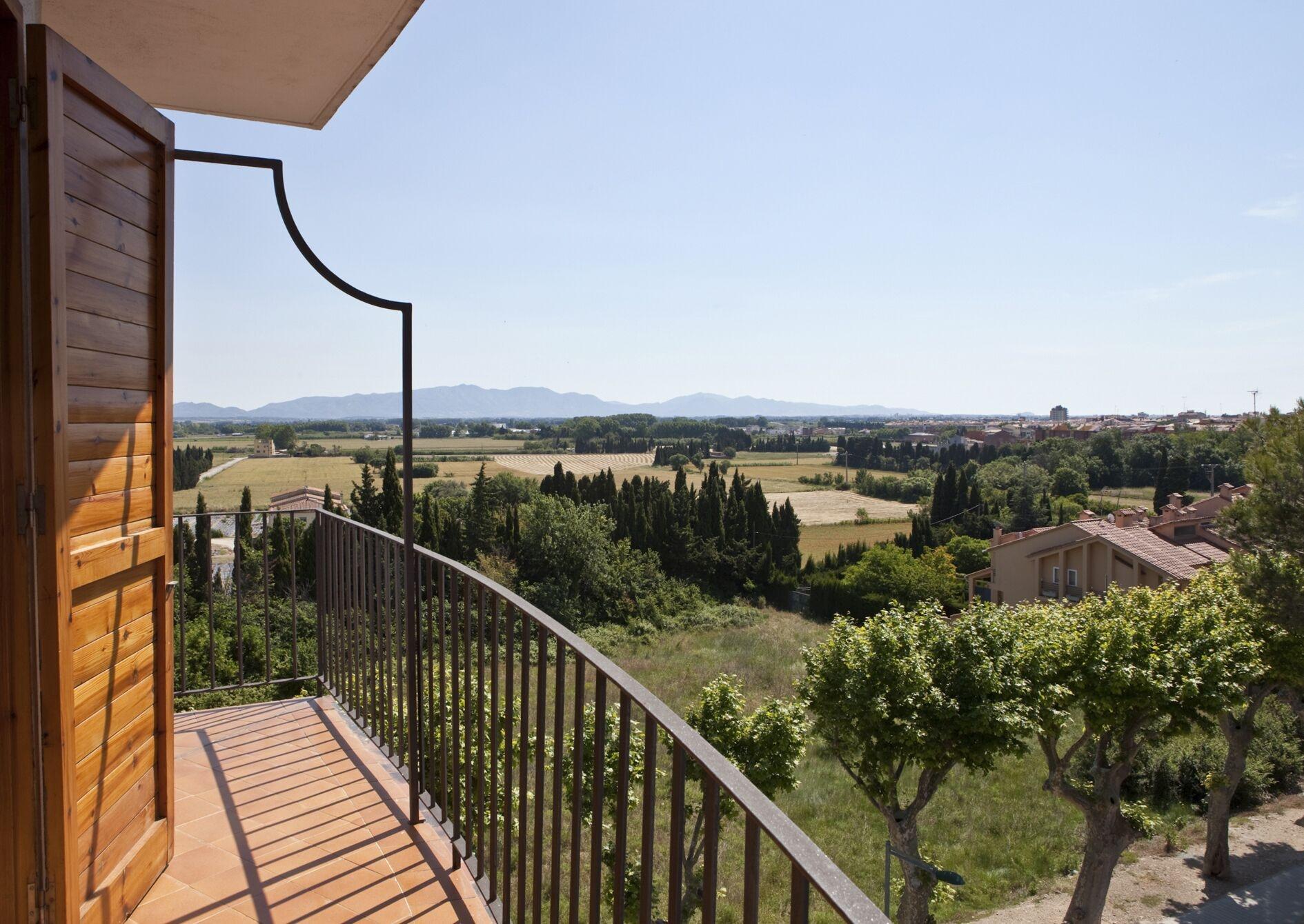 Hotel Emporda Figueres  Luaran gambar