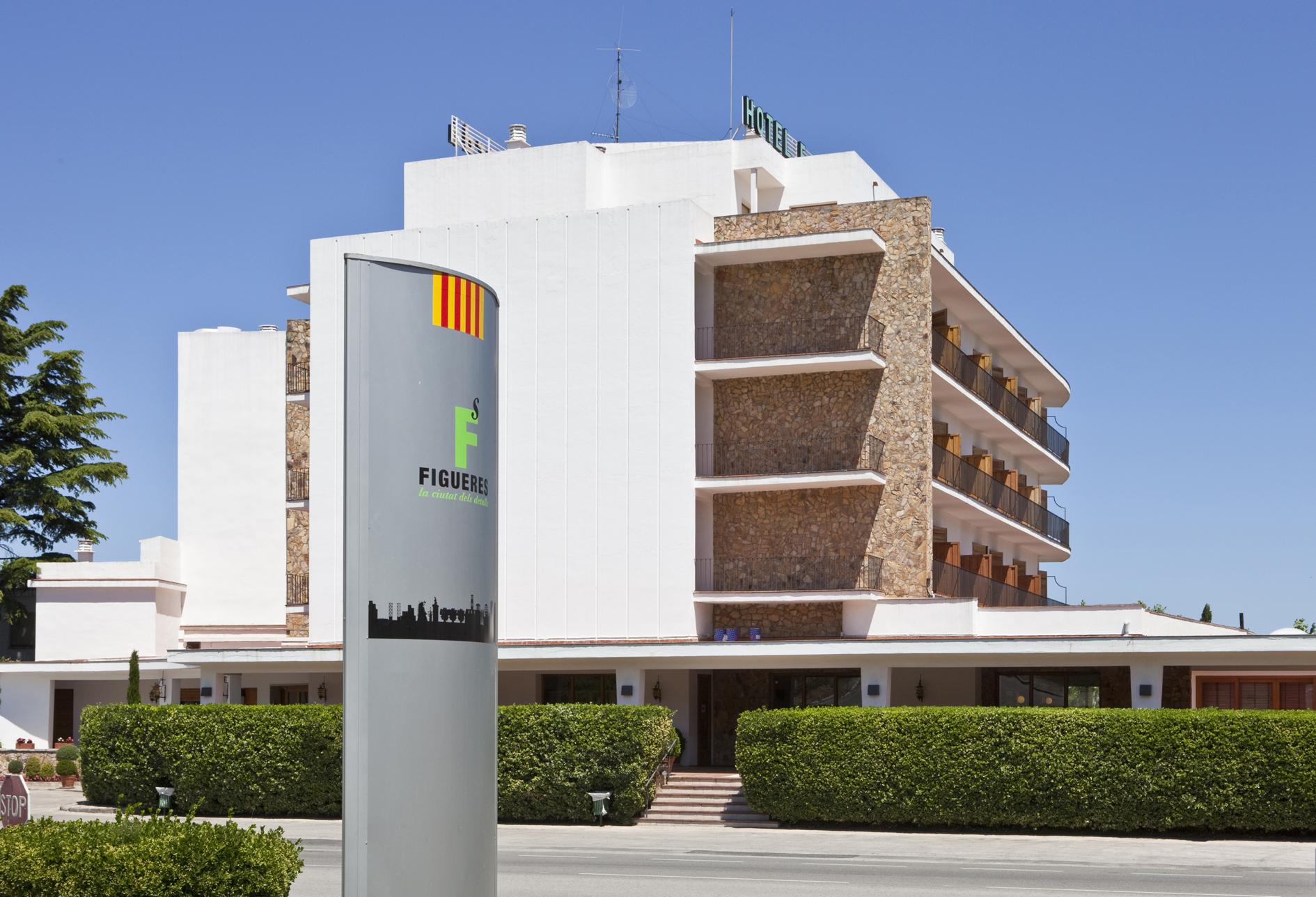 Hotel Emporda Figueres  Luaran gambar